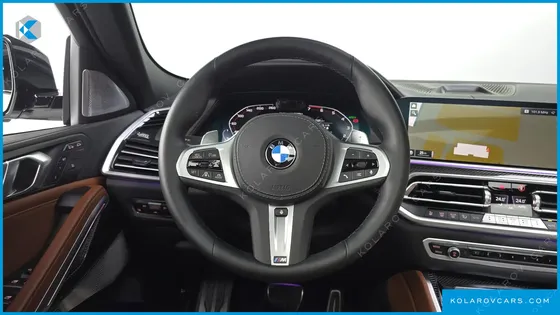 BMW X6 M50I
