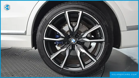 BMW X7 XDRIVE 30D M SPORT 6 STR