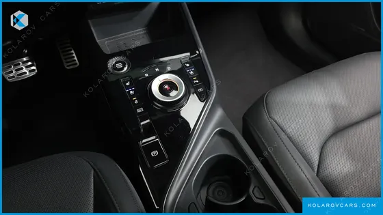 KIA NIRO SIGNATURE