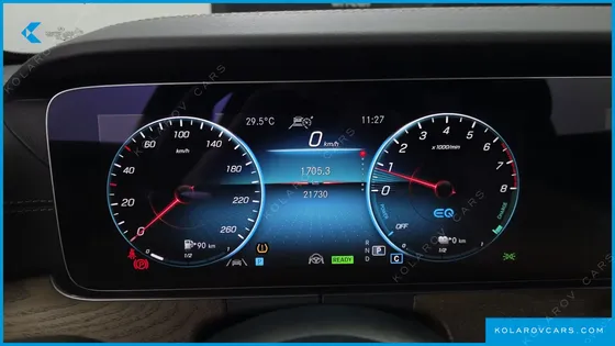 MERCEDES E-CLASS E300E 4MATIC EXCLUSIVE