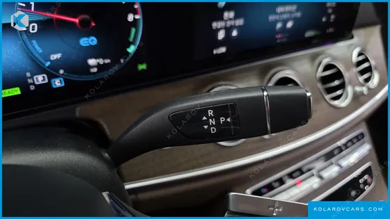 MERCEDES E-CLASS E300E 4MATIC EXCLUSIVE