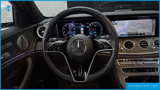 MERCEDES E-CLASS E300E 4MATIC EXCLUSIVE