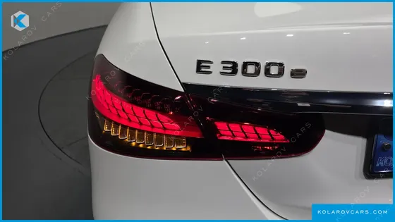 MERCEDES E-CLASS E300E 4MATIC EXCLUSIVE