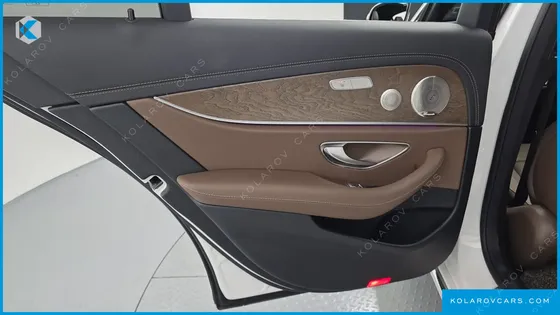MERCEDES E-CLASS E300E 4MATIC EXCLUSIVE
