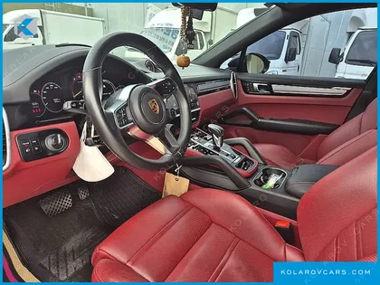 PORSCHE CAYENNE 3.0 E-HYBRID COUPE