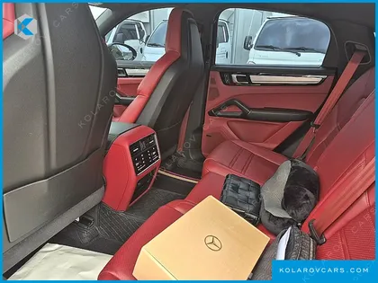 PORSCHE CAYENNE 3.0 E-HYBRID COUPE