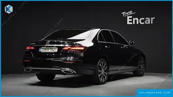 MERCEDES E-CLASS E300E 4MATIC EXCLUSIVE