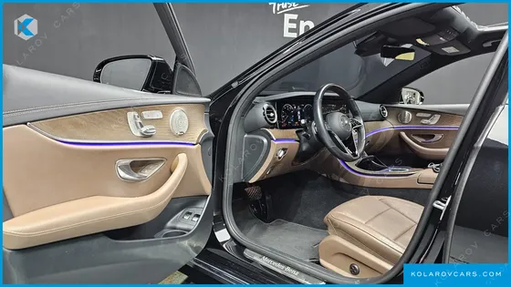 MERCEDES E-CLASS E300E 4MATIC EXCLUSIVE