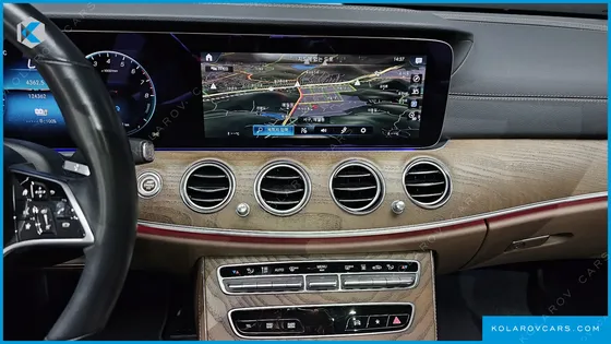 MERCEDES E-CLASS E300E 4MATIC EXCLUSIVE