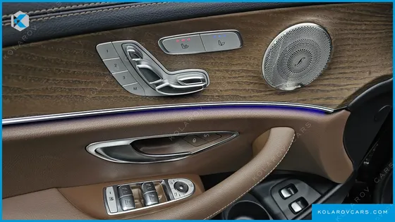 MERCEDES E-CLASS E300E 4MATIC EXCLUSIVE