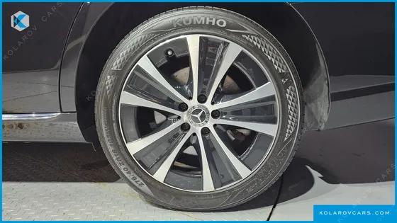 MERCEDES E-CLASS E300E 4MATIC EXCLUSIVE