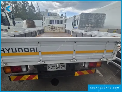 HYUNDAI MEGA TRUCK GOLD