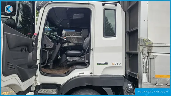 HYUNDAI MEGA TRUCK GOLD