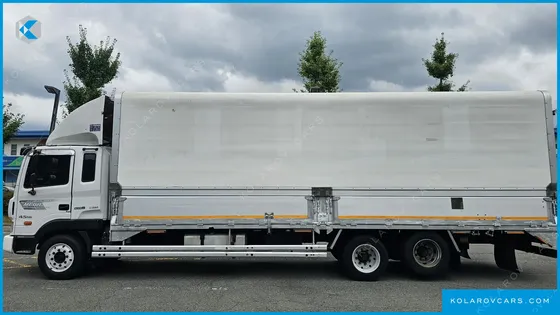 HYUNDAI MEGA TRUCK GOLD