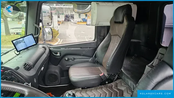 HYUNDAI MEGA TRUCK GOLD