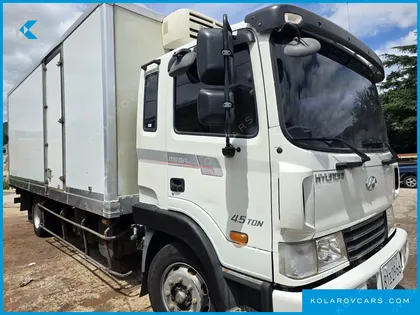 HYUNDAI MEGA TRUCK GOLD