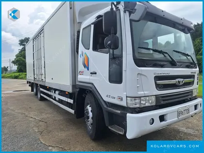 TATA DAEWOO NOBUS MID-SIZE TRUCK ROYAL
