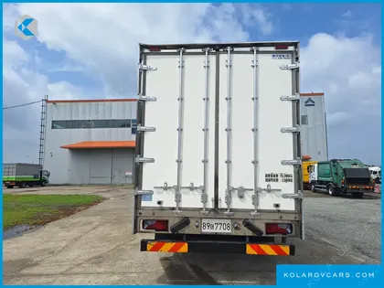 TATA DAEWOO NOBUS MID-SIZE TRUCK ROYAL