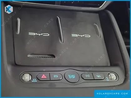 BYD SEALION 7 BASE