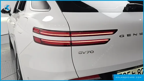 GENESIS GV70 2.5T GASOLINE AWD