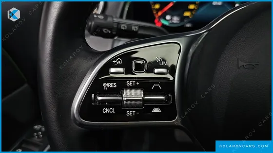 MERCEDES EQB EQB300 4MATIC ELECTRIC ART