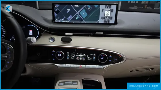 GENESIS GV70 2.5T GASOLINE 2WD