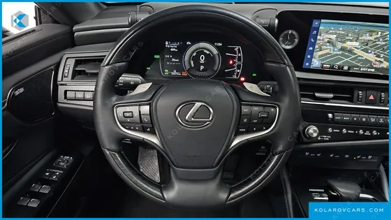 LEXUS ES EXECUTIVE