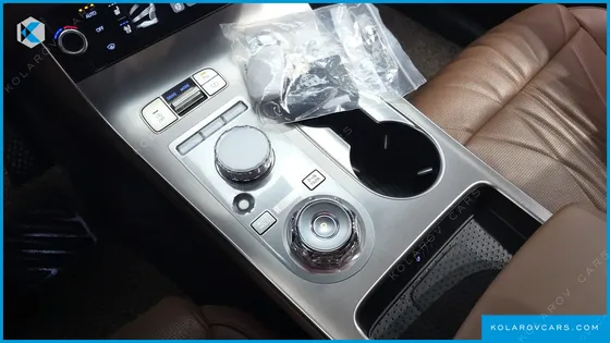 GENESIS GV70 2.5T GASOLINE 2WD