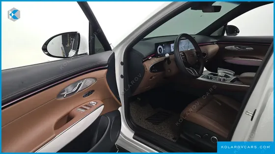 GENESIS GV70 2.5T GASOLINE 2WD