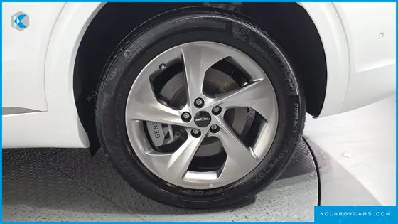 GENESIS GV70 2.5T GASOLINE 2WD