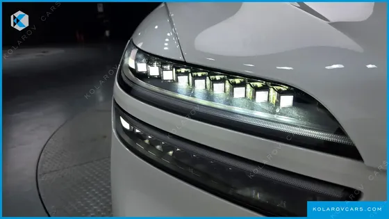 GENESIS GV70 2.5T GASOLINE 2WD
