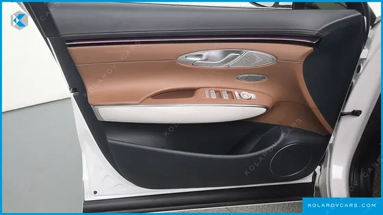 GENESIS GV70 2.5T GASOLINE 2WD