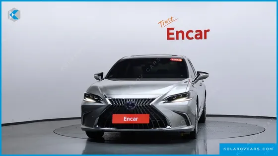 LEXUS ES EXECUTIVE