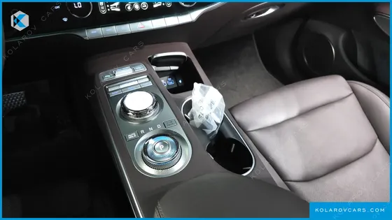 GENESIS GV70 2.5T GASOLINE 2WD