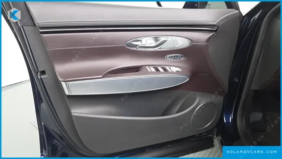 GENESIS GV70 2.5T GASOLINE 2WD