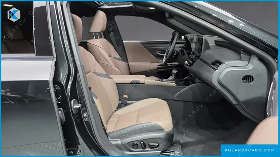 LEXUS ES EXECUTIVE