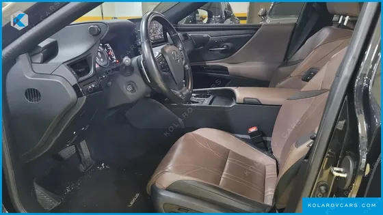 LEXUS ES EXECUTIVE