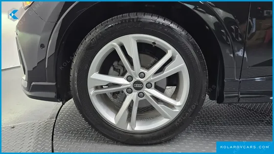 AUDI Q3 35 TDI PREMIUM SPORTBACK