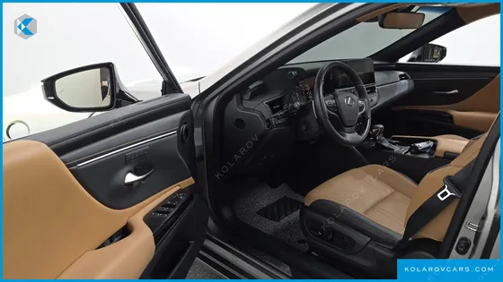 LEXUS ES LUXURY PLUS