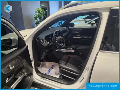 MERCEDES GLB-CLASS GLB220