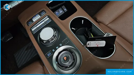 GENESIS GV70 2.5T GASOLINE 2WD