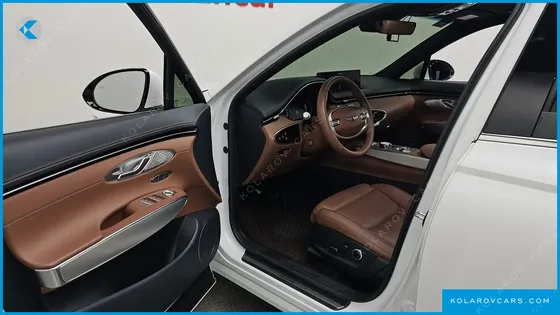 GENESIS GV70 2.5T GASOLINE 2WD