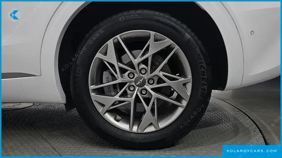 GENESIS GV70 2.5T GASOLINE 2WD