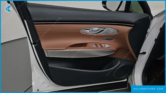 GENESIS GV70 2.5T GASOLINE 2WD