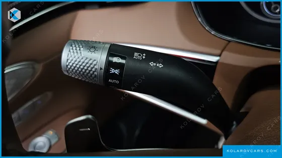 GENESIS GV70 2.5T GASOLINE 2WD