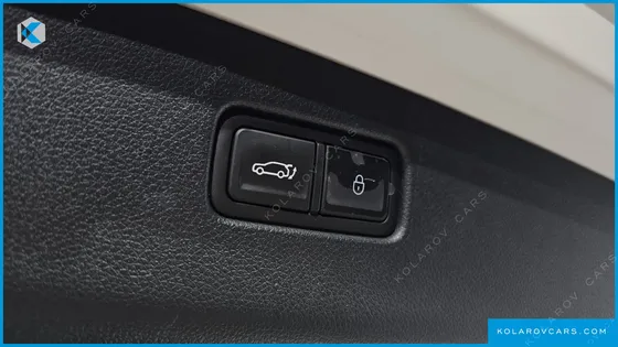 GENESIS GV70 2.5T GASOLINE 2WD