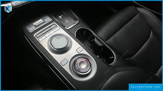 GENESIS GV70 2.5T GASOLINE AWD