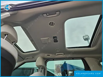 KIA CARNIVAL GASOLINE 7-SEATER SIGNATURE