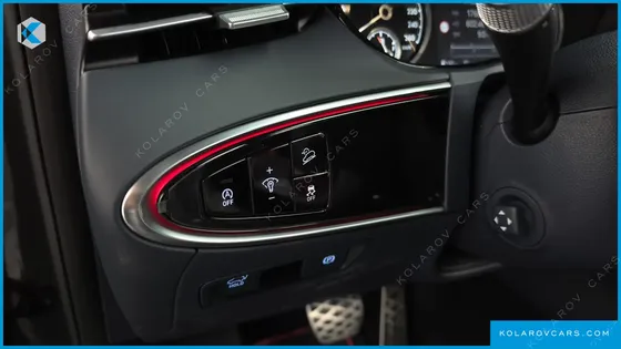 GENESIS GV70 2.5T GASOLINE 2WD