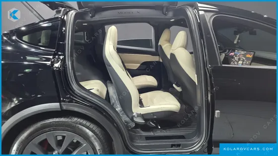 TESLA MODEL X PLAID